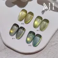 Floating Gold Cat Eye Gel